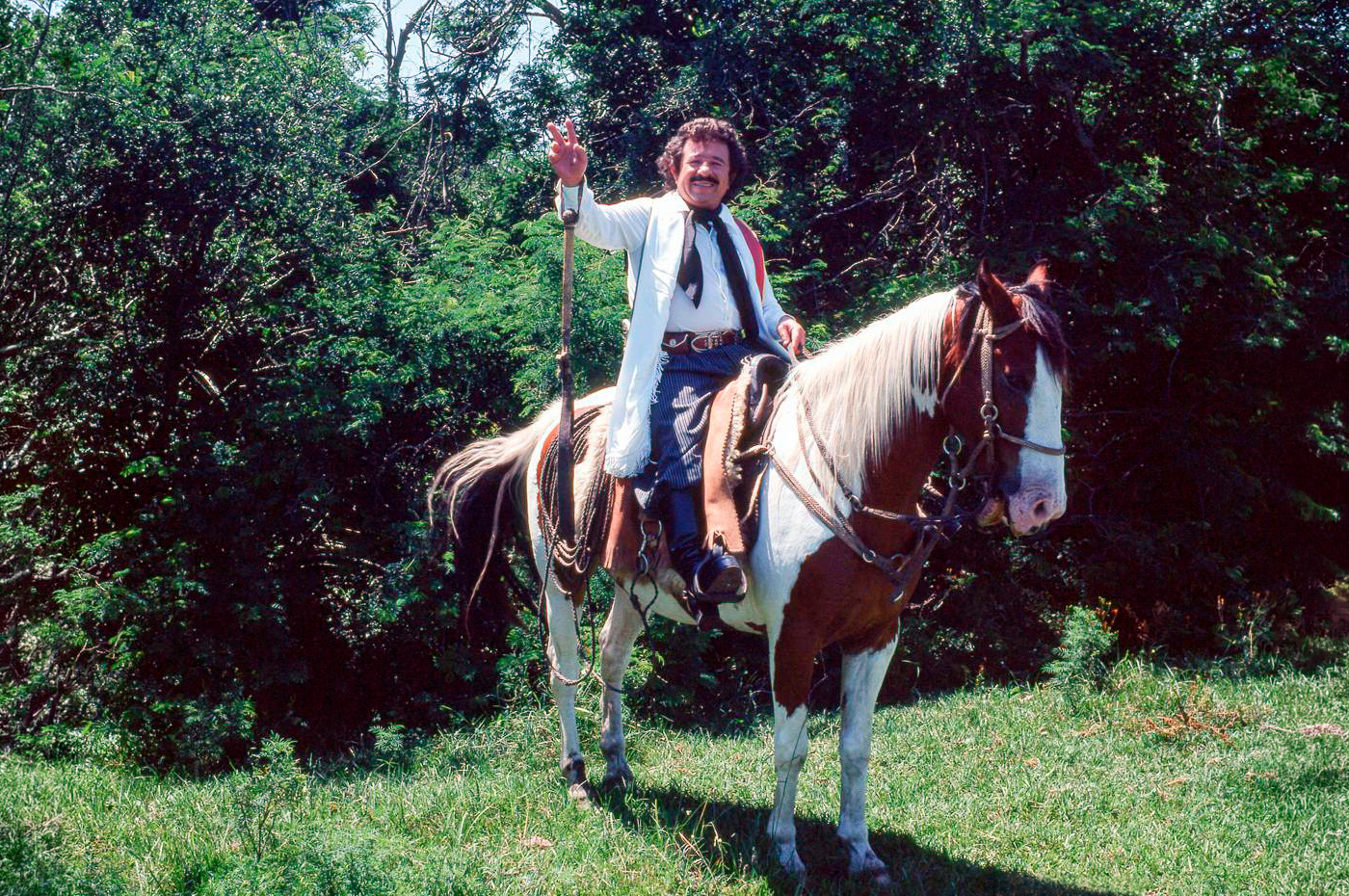 Participe da Cavalgada Teixeirinha